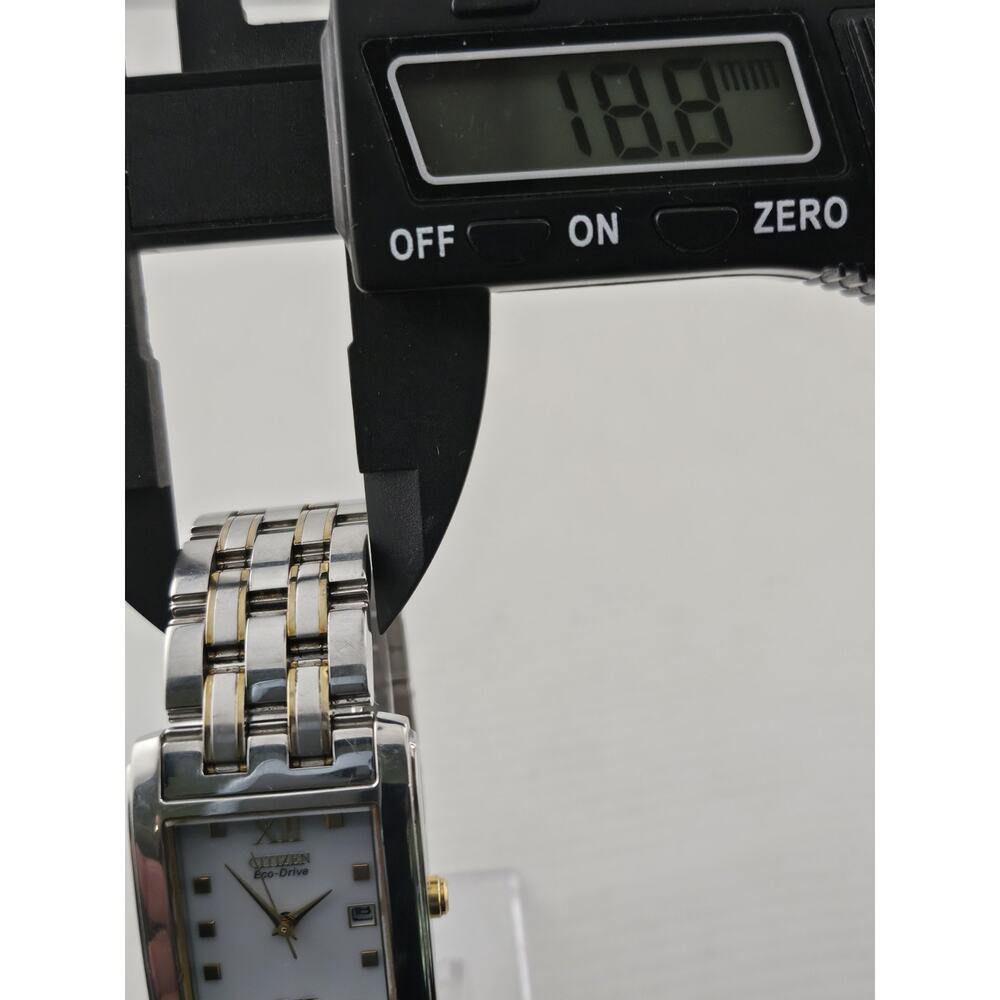 Mens Citizen Eco Drive Solar Watch E010-S004004 Date Very Nice Watch Runs - Picture 12 of 13